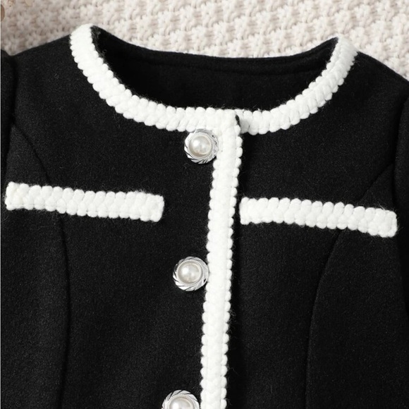 Toddler girls black & white Contrast Trim Pleated Hem button up Coat dress - Picture 3 of 4